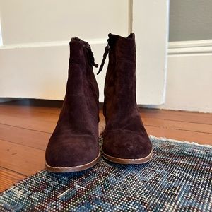 Joie purple boots